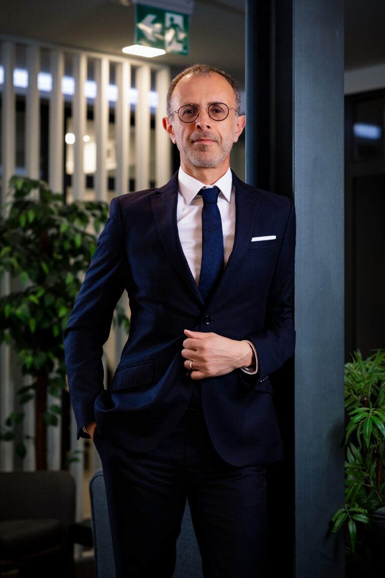 Home 0f1a8797 editar